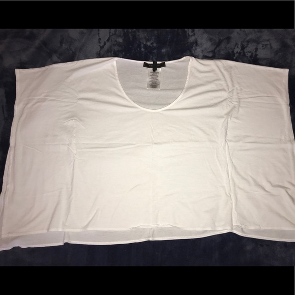 BCBG Flowy Top - Picture 2 of 4